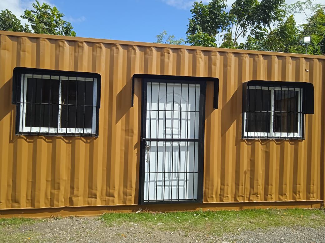 PAYANOS TRAILERS Contenedor oficina de 25 pies