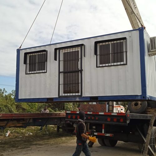 PAYANOS TRAILERS Contendor oficina de 20 pies 4